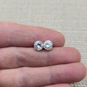 Sterling Silver Brilliant Cubic Zirconia Gem Stud Earrings A4484